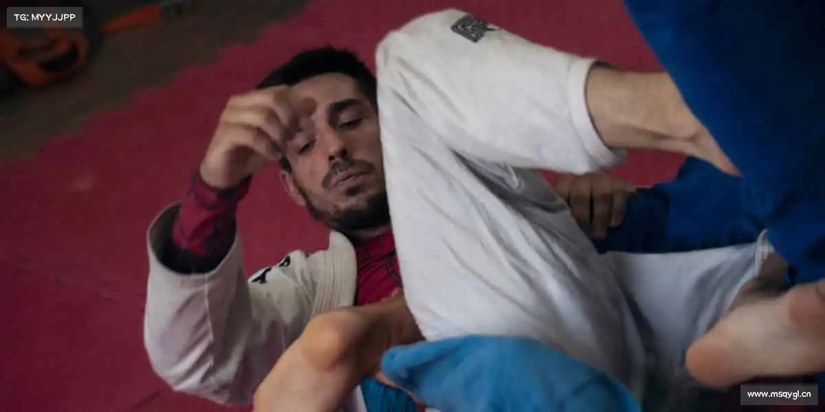 南宫NG28🏊在水中冲刺，每一步都是新的征途！